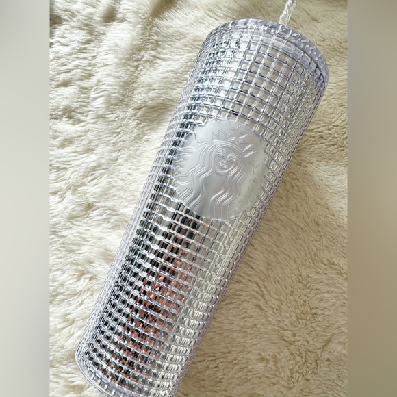 New Starbucks Venti Tumbler - Picture 1 of 3